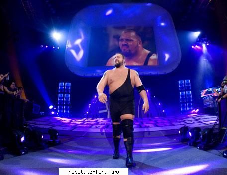 big show cel mai mare om din wrestling :d poze