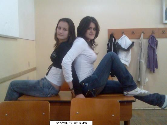 :rolleyes: andreutza :nod: cu prieteni mei::::...